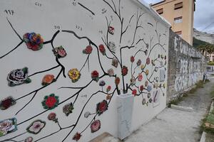 Procede “Roses For Carrara Project”: coinvolti artisti da tutto il mondo