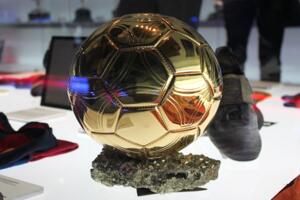 Pallone d&#039;Oro Serie C, giornalisti e tifosi eleggono il miglior calciatore del 2024