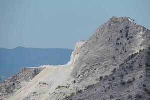 Riaperta la cava Lavagnina a Casette: le raccomandazioni di Italia Nostra Massa Montignoso