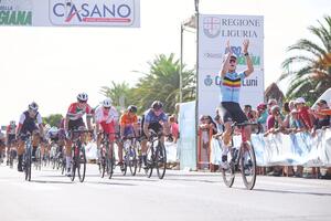 Aldo Taillieu vince la tappa del 3° Giro della Lunigiana