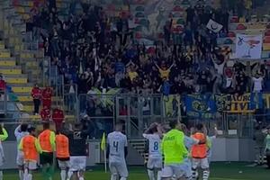 La Carrarese espugna Frosinone, primo successo esterno del campionato, grazie al gol realizzato da Cicconi nel secondo tempo