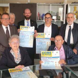 conf stampa Lions in piazza settembre 24 Ettore Biagini, Pierluigi Barletta, Dante Lagomarsini, Andrea Filippini, Francesco Persiani, Marino Lippi, Giorgio Giromella