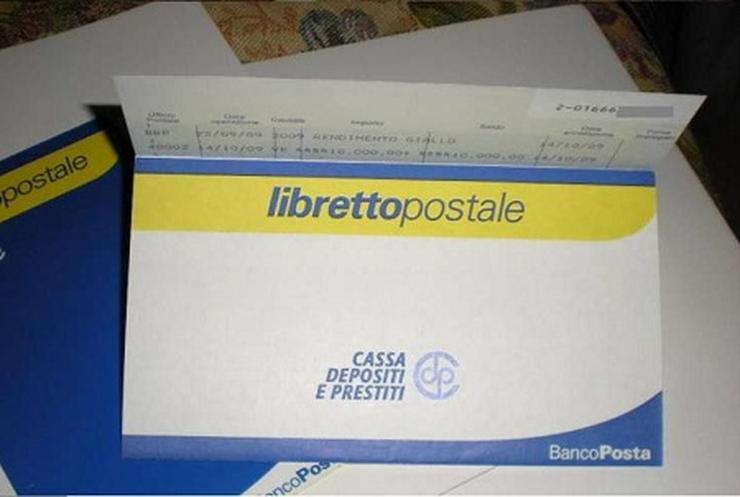 Libretto-postale (Depositphotos) - Lagazzettadimassaecarrara.it