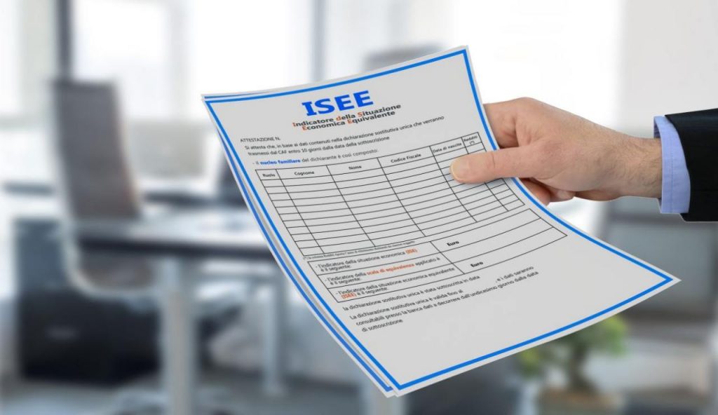 Isee (fonte web) - Lagazzettadimassaecarrara.it